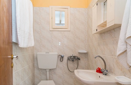 Agios Sostis Apartment | Roussa Beach Studios