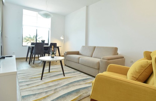Budva Apartment | Royal Gardens Luxury Apartments - 33 rooms