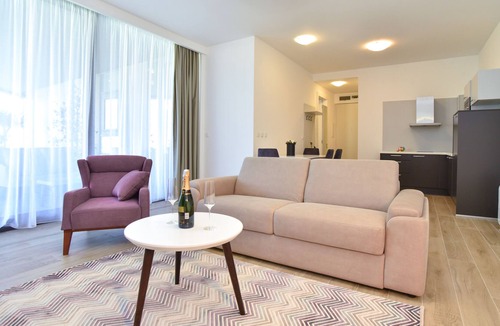 Budva Apartment | Royal Gardens Luxury Apartments - 37