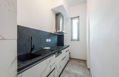 Durres Apartment | Royal Hill Apartment 2 by PS