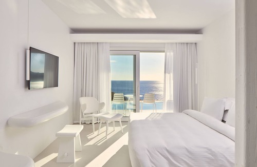 Elia Hotel | Royal Myconian - Leading Hotels of the World