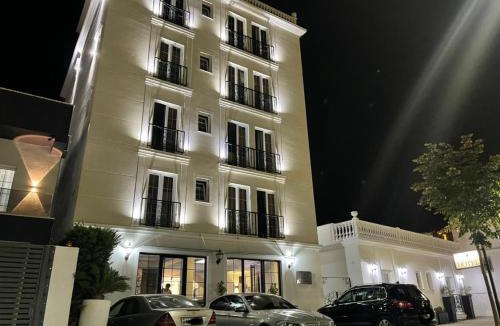 Vlore Hotel | Ruby Palace