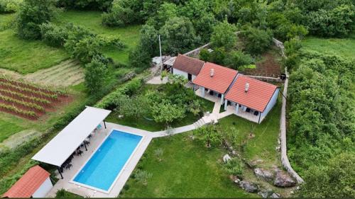 Rijecani Apartment | Rustic village