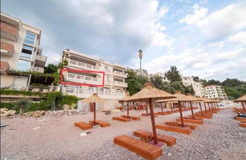 Sveti Stefan Apartment | Saint Stefan Apartments