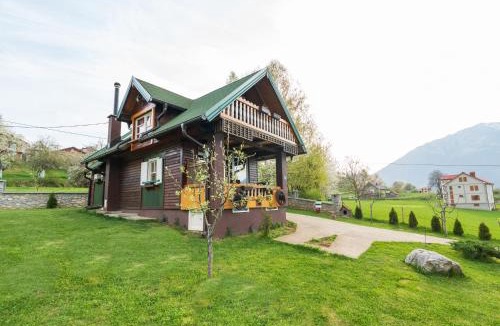 Plav House | Salerno camp