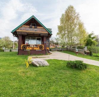 Plav House | Salerno camp
