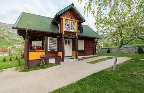 Plav House | Salerno camp