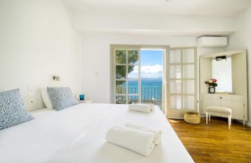 Eretria House | Salt & Stone Beachfront Retreat by Estia