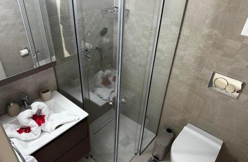 Haraki Apartment | Samanthas LUXURY APARTMENT