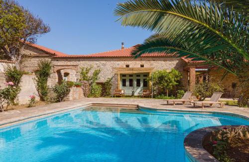 Karlovassi Villa | Samos Wine Factory Villa