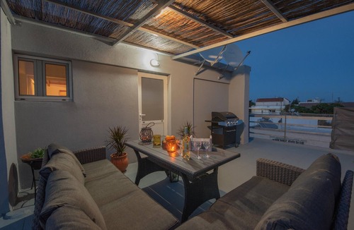 Rhodes Town Villa | San Francisco Maisonette