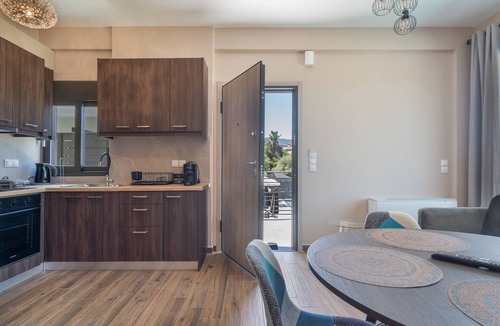 Nikiana Apartment | San George 1 Apartment with Sea View, Wi-Fi, and Air Conditioning