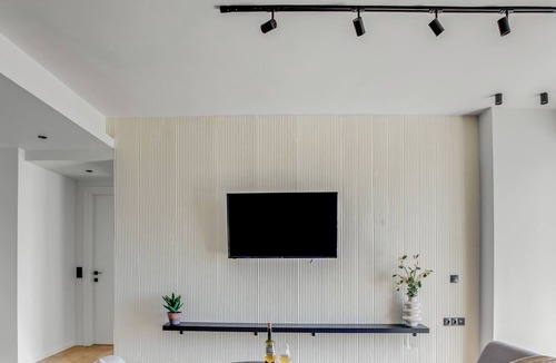 Thessaloniki Apartment | Sanders Arch - Modest 1-Bdr. Apt. w/ Sofa-Bed