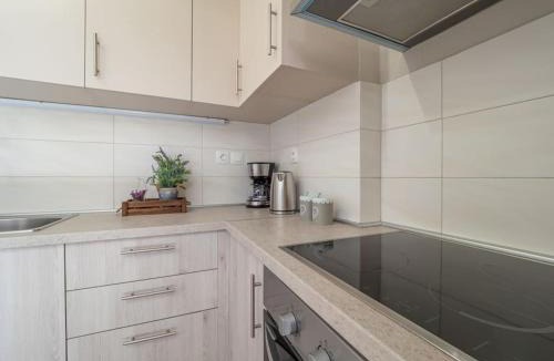 Gouvia Apartment | Sandra's Beach House