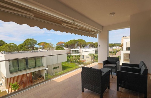Ishem Apartment | SanPietro Vacation Apartment 012