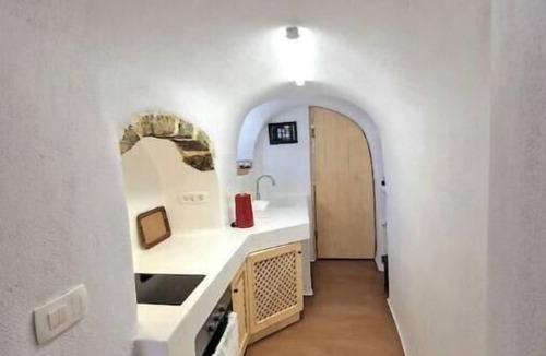 Emporio House | Santorini-treasures Margarita villa traditional