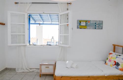 Exo Gialos Apartment | Santorini View House
