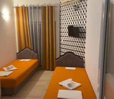 Babilonija House | SARA BUDVA