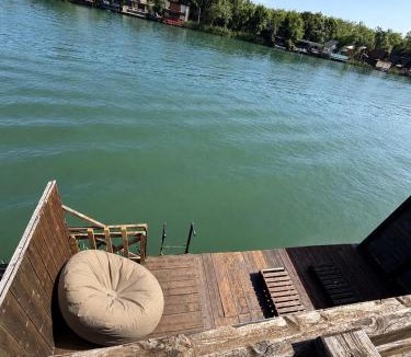 Ulcinj House | Sara Riverside Cottage