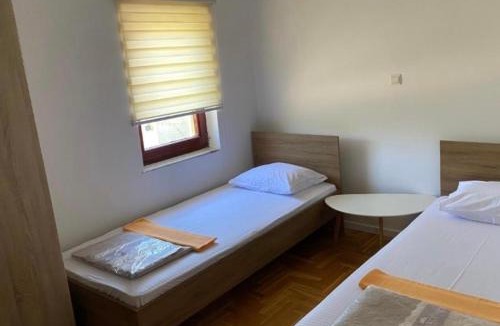 Downtown Bed & Breakfast | SARAH APARTMENTS