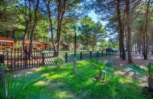 Ulcinj Ski Chalet | Saranda Beach Bungalow
