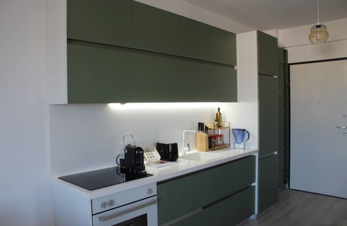 Golem Apartment | Savana Modern Apartment by the sea 2-bedroom with Fiber WiFi, AC