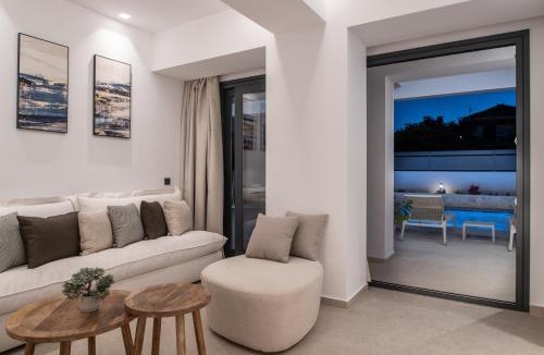 Laganas Villa | SAVVAS & MARIA PALACE