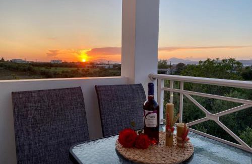 Zipari House | Scenic Apartment, Stunning Views - El Greco Apartments No 4