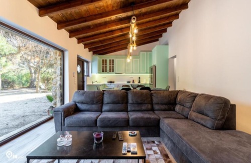 Schinias House | 'Schinias Bay'Stone & Wood House Next To The Sea