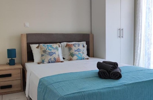 Neoi Epivates Apartment | Sea Breeze 202