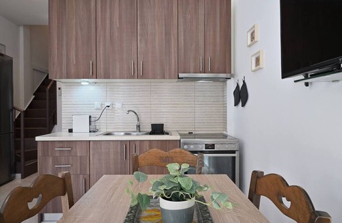 Palaio Faliro Apartment | Sea breeze apartment in Palaio Faliro/Netflix