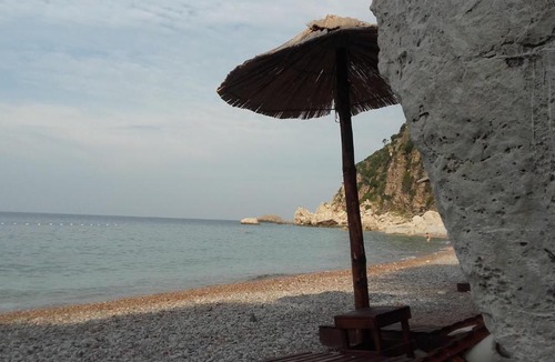 Petrovac Villa | Sea-side Old Stone Villa with a private Garden