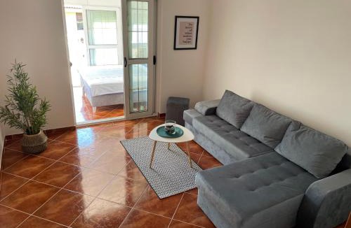 Krasici Apartment | Sea View 2