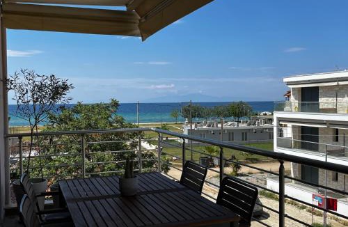 Flogita Apartment | Sea View Apartment Flogita