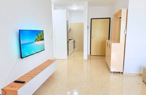 Durres Apartment | Sea View Apartment In Durres with Private Parking