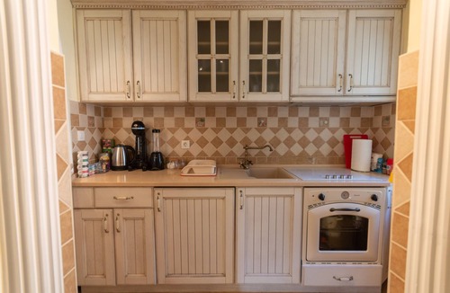 Risan Apartment | Sea view apartment located in Risan and in front of the beach