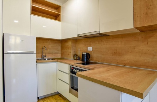Becici Apartment | Sea View Flat w Balcony 5 min to Beach in Budva