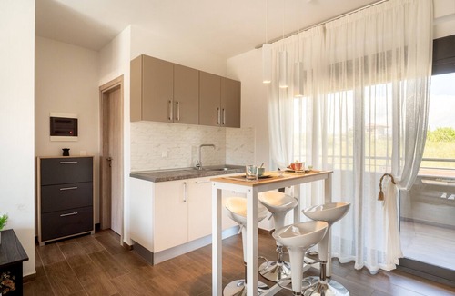 Nea Propontida Apartment | Sea View & Luxury Apartment Domania' with Wi-Fi and Air Conditioning