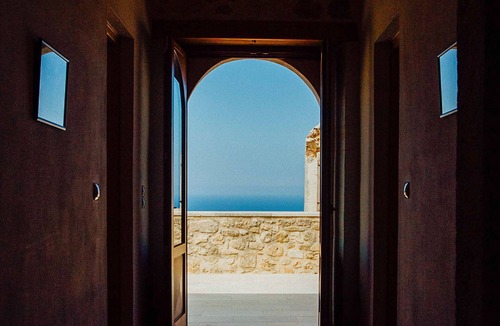 Rethymno Villa | Sea view villa with swimming pool, jacuzzi and steam bath