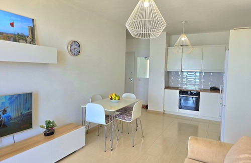 Durres Apartment | Sea Vista Apartment with Balcony 158