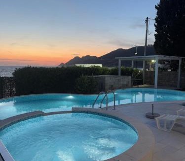 Dobra Voda Villa | Sea Whisper Villa