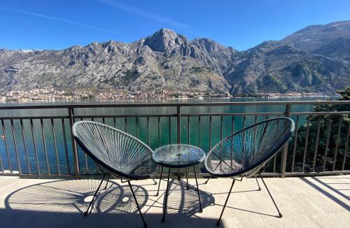 Kotor Apartment | Seafront Apartments House 44 Private Balcony Old Town View