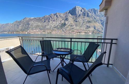 Kotor Apartment | Seafront Apartments House 44 Private Balcony Old Town View