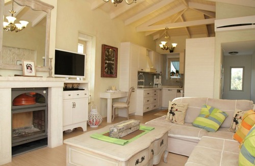 Ierapetra Villa | Seafront cosy Villa only a few meters from the beach