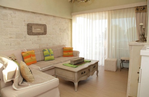 Ierapetra Villa | Seafront cosy Villa only a few meters from the beach