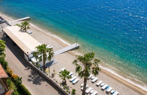 Bijela Villa | Seafront Villa Montenegro1 min to the Sea