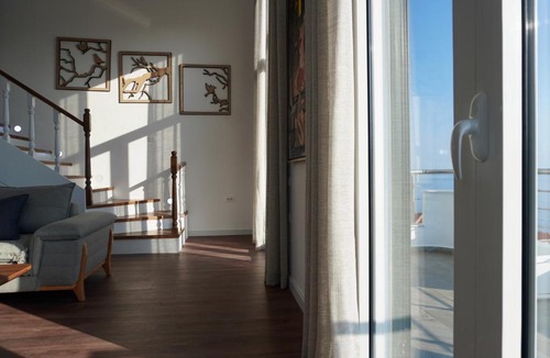 Himare House | Seaminea