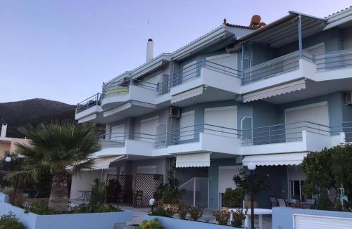 Kefalari Apartment | Seaside apartment