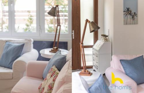 Nea Makri Apartment | Seaside Bliss Coastal Family Townhouse Getaway!