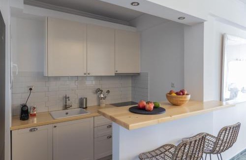 Saronida Apartment | Seaside Bliss Flat